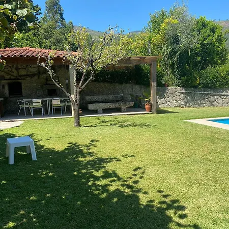 Leiras Da Cachada - Geres Casa de Férias Valdosende