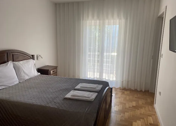 Leiras Da Cachada - Geres Feriehus *